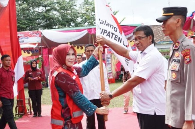 Winarni Nanang Ermanto, Lantik Pengurus PMI Kecamatan Merbau Mataram