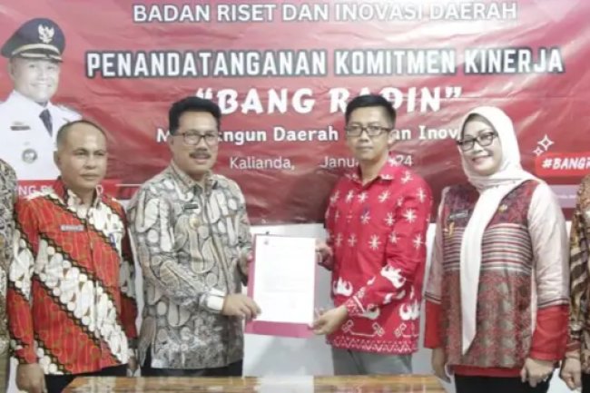 Tandatangani Komitmen Kinerja “Bang Radin”, Perangkat Daerah Harus Tingkatan Inovasi