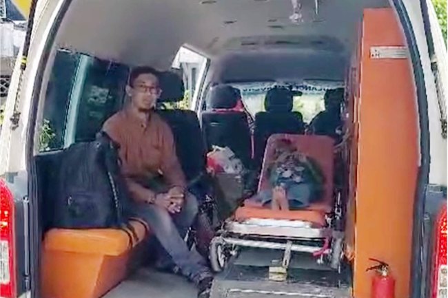 Pemkab Lamsel Bantu Pengobatan Sisil, Penderita Tumor dari Desa Cugung, Berobat ke RSCM Jakarta