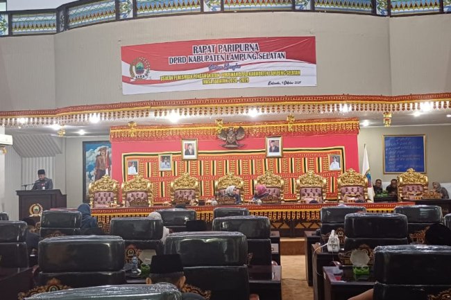 DPRD Lamsel  Rapat Paripurna Penetapan Usulan Pimpinan