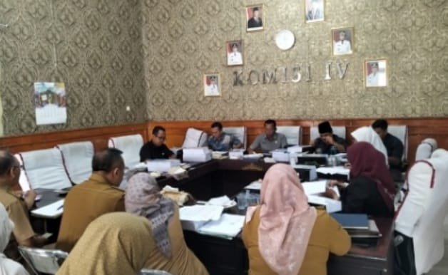 Komisi IV DPRD Lampung Selatan Gelar Rapat Pembahasan Anggaran KUA-PPAS APBD 2026 Bersama Dinas Kesehatan