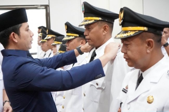 8 Camat Wajah Baru Dilantik, Bupati Egi: Harus Punya Mental Melayani