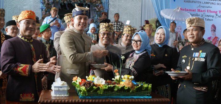 DPRD Lampung Selatan Gelar Paripurna Istimewa HUT ke-69, Bupati Egi Ajak Masyarakat Perkuat Semangat Membangun